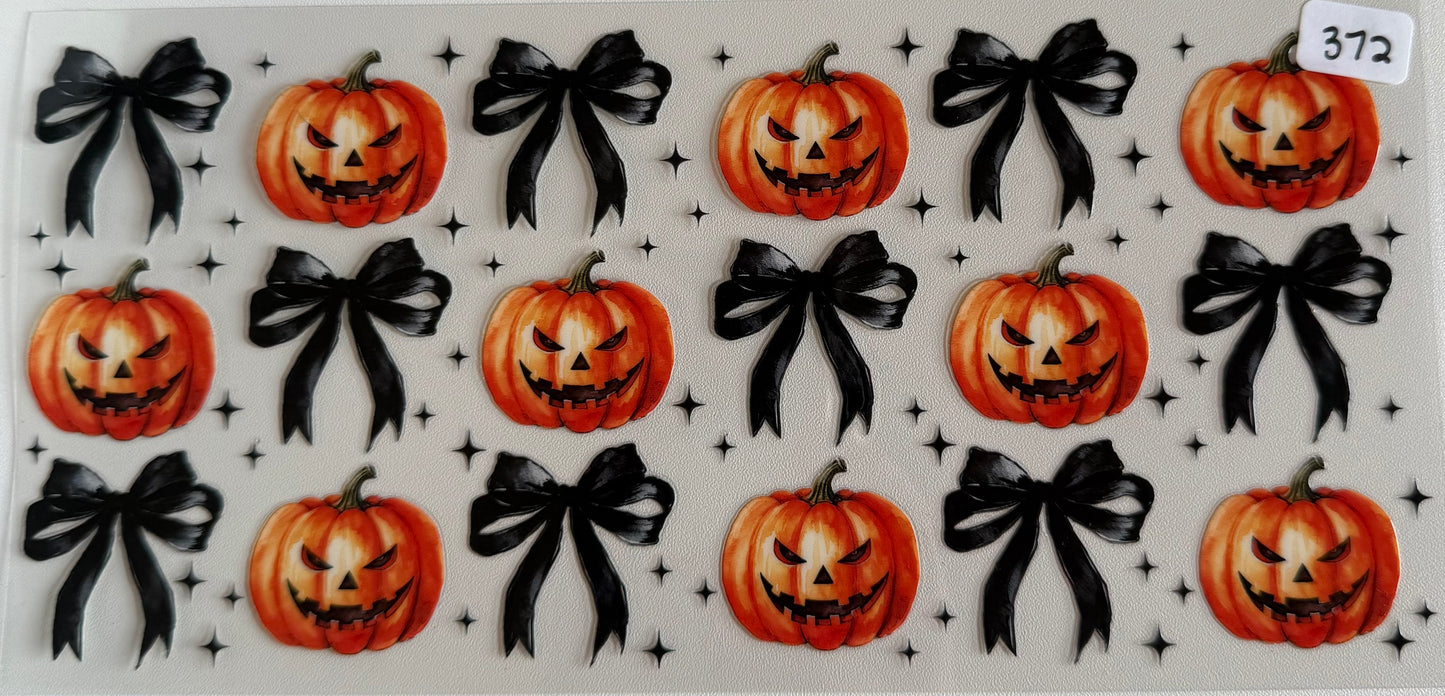 Pumpkins and black bows- 372
