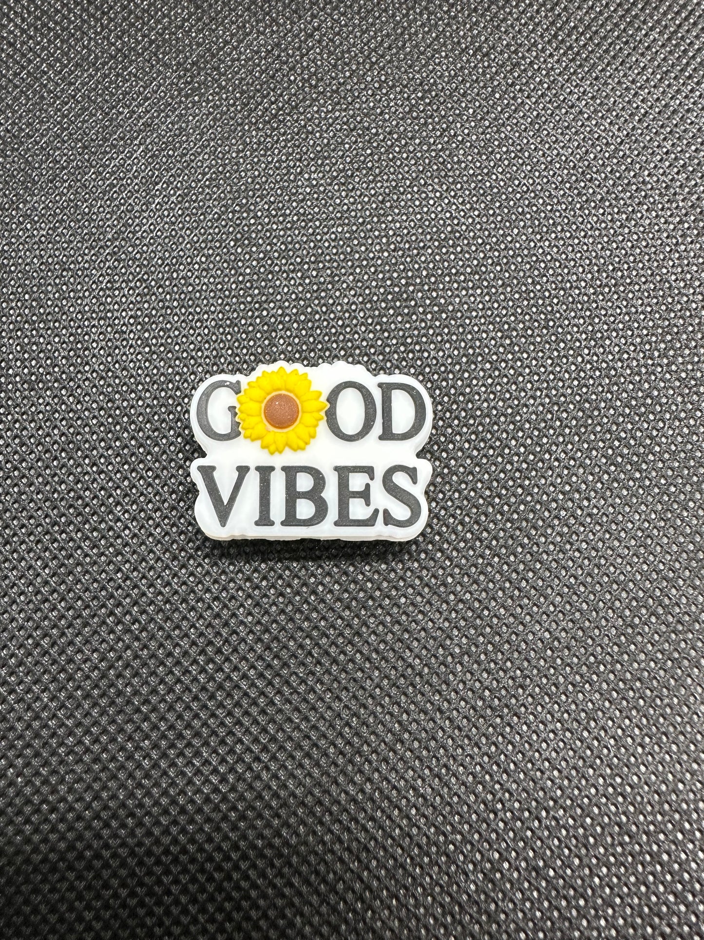 Good Vibes - Black